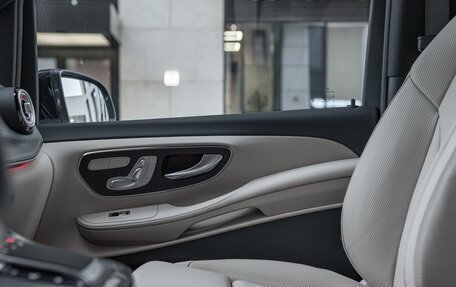 Mercedes-Benz V-Класс, 2025 год, 13 990 000 рублей, 19 фотография