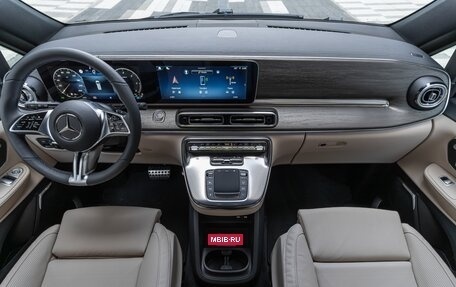 Mercedes-Benz V-Класс, 2025 год, 13 990 000 рублей, 20 фотография