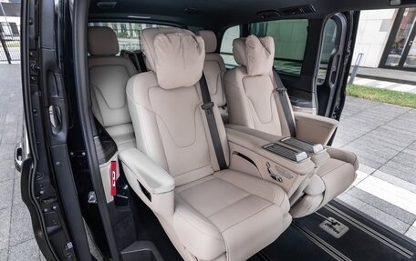 Mercedes-Benz V-Класс, 2025 год, 13 990 000 рублей, 32 фотография