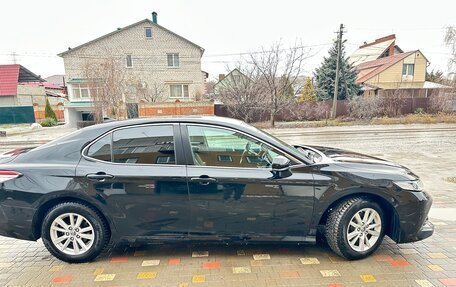 Toyota Camry, 2018 год, 2 700 000 рублей, 3 фотография