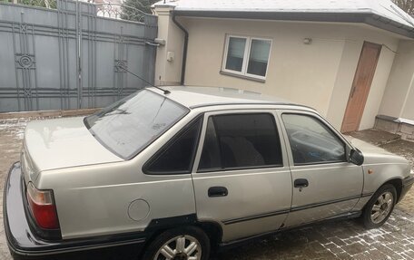 Daewoo Nexia I рестайлинг, 2006 год, 100 000 рублей, 2 фотография