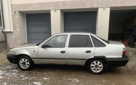 Daewoo Nexia I рестайлинг, 2006 год, 100 000 рублей, 6 фотография