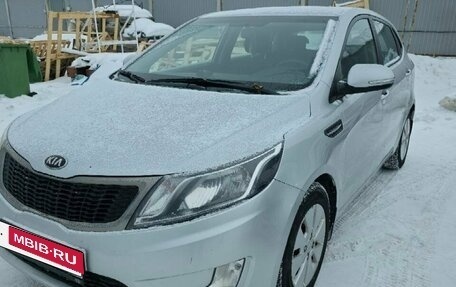 KIA Rio III рестайлинг, 2013 год, 772 000 рублей, 1 фотография