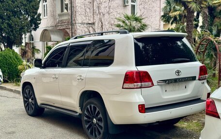 Toyota Land Cruiser 200, 2010 год, 3 899 999 рублей, 2 фотография