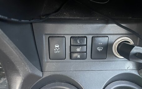 Toyota RAV4, 2011 год, 1 360 000 рублей, 8 фотография