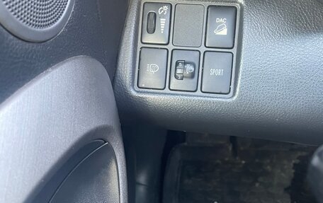 Toyota RAV4, 2011 год, 1 360 000 рублей, 7 фотография