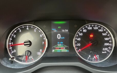 Toyota RAV4, 2021 год, 3 250 000 рублей, 6 фотография