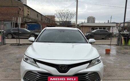 Toyota Camry, 2019 год, 2 900 000 рублей, 3 фотография