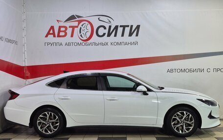 Hyundai Sonata VIII, 2021 год, 1 954 000 рублей, 8 фотография