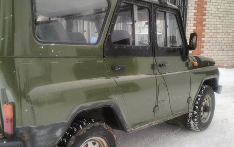 ЛуАЗ 3151, 2005 год, 400 000 рублей, 2 фотография