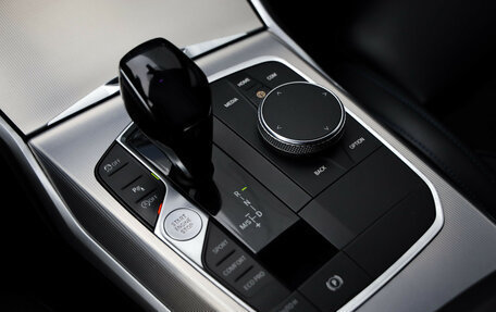 BMW 3 серия, 2019 год, 3 199 000 рублей, 18 фотография