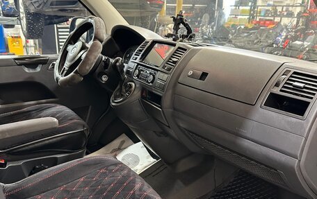 Volkswagen Multivan T5, 2011 год, 1 200 000 рублей, 7 фотография