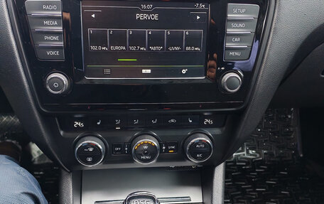 Skoda Octavia, 2016 год, 1 690 000 рублей, 3 фотография