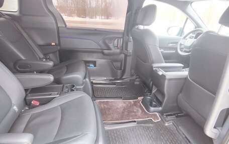 Toyota Sienna, 2025 год, 8 900 000 рублей, 9 фотография