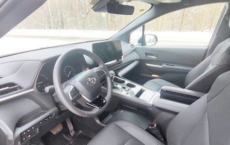 Toyota Sienna, 2025 год, 8 900 000 рублей, 12 фотография