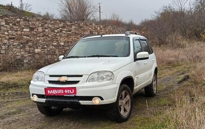 Chevrolet Niva I рестайлинг, 2014 год, 700 000 рублей, 1 фотография