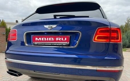 Bentley Bentayga I, 2017 год, 16 990 000 рублей, 5 фотография