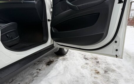 BMW X6, 2012 год, 28 фотография