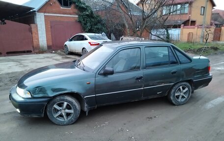 Daewoo Nexia I рестайлинг, 2002 год, 120 000 рублей, 2 фотография