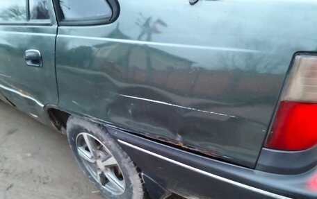 Daewoo Nexia I рестайлинг, 2002 год, 120 000 рублей, 8 фотография