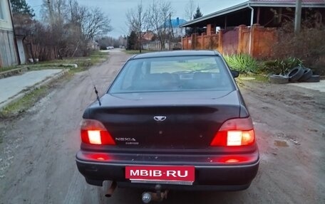Daewoo Nexia I рестайлинг, 2002 год, 120 000 рублей, 7 фотография