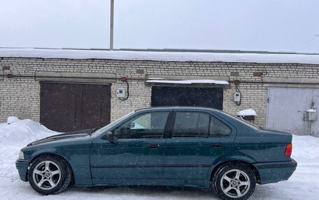 BMW 3 серия, 1993 год, 445 000 рублей, 4 фотография