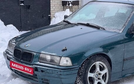 BMW 3 серия, 1993 год, 445 000 рублей, 3 фотография
