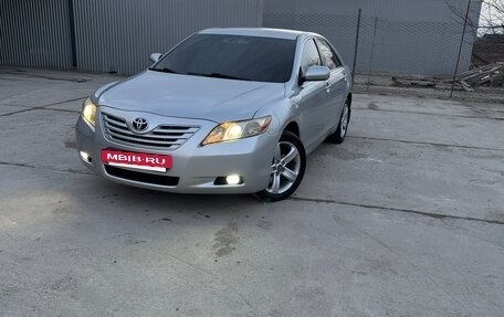 Toyota Camry, 2006 год, 830 000 рублей, 3 фотография