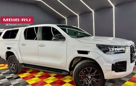 Toyota Hilux VIII, 2023 год, 6 500 000 рублей, 4 фотография