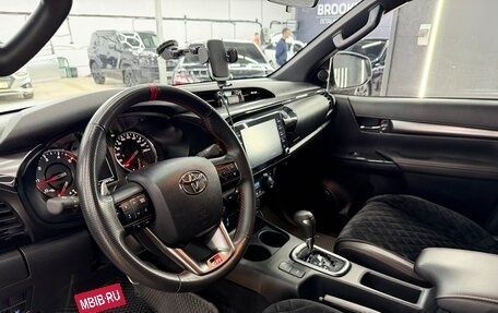 Toyota Hilux VIII, 2023 год, 6 500 000 рублей, 15 фотография