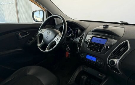 Hyundai ix35 I рестайлинг, 2011 год, 1 290 000 рублей, 14 фотография