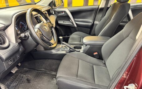 Toyota RAV4, 2018 год, 2 449 000 рублей, 19 фотография