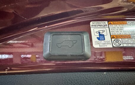 Toyota RAV4, 2018 год, 2 449 000 рублей, 24 фотография