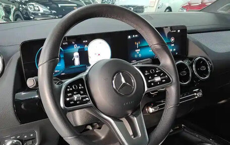 Mercedes-Benz GLA, 2023 год, 2 287 000 рублей, 8 фотография