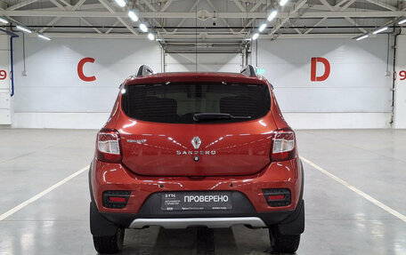 Renault Sandero II рестайлинг, 2015 год, 807 950 рублей, 10 фотография