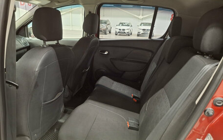 Renault Sandero II рестайлинг, 2015 год, 807 950 рублей, 16 фотография