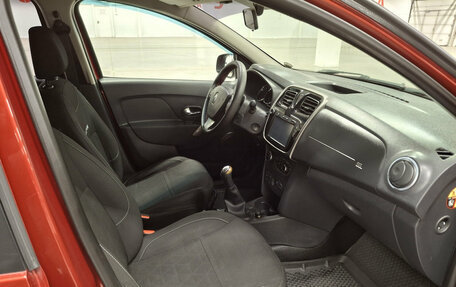 Renault Sandero II рестайлинг, 2015 год, 807 950 рублей, 15 фотография