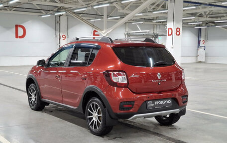 Renault Sandero II рестайлинг, 2015 год, 807 950 рублей, 11 фотография