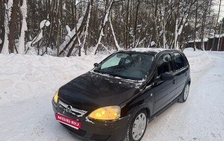 Opel Corsa C рестайлинг, 2004 год, 330 000 рублей, 1 фотография