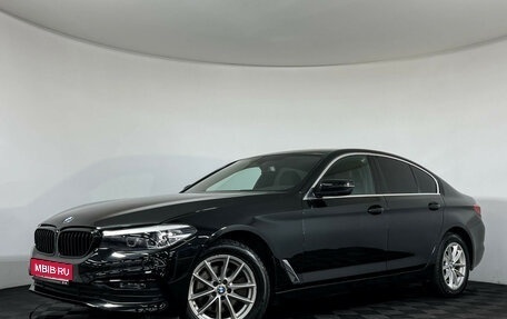 BMW 5 серия, 2019 год, 2 400 000 рублей, 1 фотография