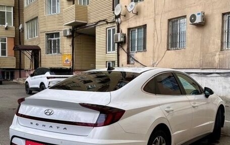 Hyundai Sonata VIII, 2021 год, 1 750 000 рублей, 1 фотография