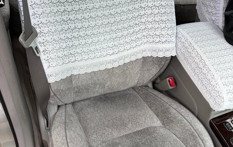 Toyota Crown Majesta, 2004 год, 2 450 000 рублей, 11 фотография