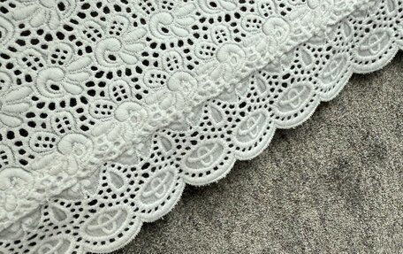 Toyota Crown Majesta, 2004 год, 2 450 000 рублей, 28 фотография