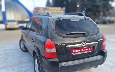 Hyundai Tucson III, 2007 год, 910 000 рублей, 4 фотография