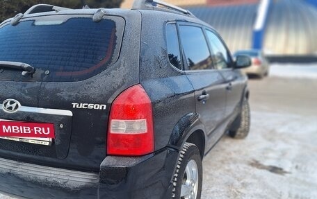 Hyundai Tucson III, 2007 год, 910 000 рублей, 3 фотография