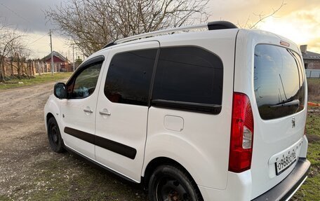Peugeot Partner II рестайлинг 2, 2011 год, 680 000 рублей, 4 фотография