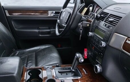 Volkswagen Touareg III, 2008 год, 1 300 000 рублей, 10 фотография
