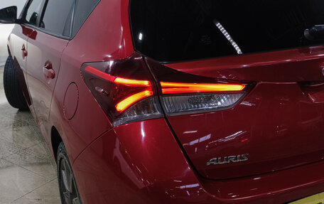 Toyota Auris II, 2015 год, 1 299 000 рублей, 10 фотография