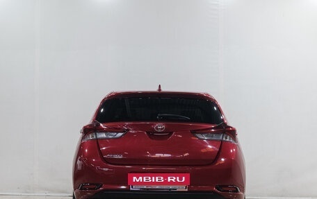 Toyota Auris II, 2015 год, 1 299 000 рублей, 6 фотография