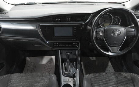 Toyota Auris II, 2015 год, 1 299 000 рублей, 18 фотография